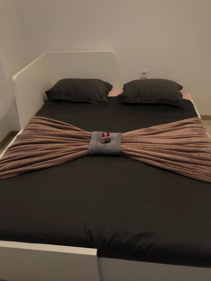 Studio Apartment New Home Zagreb Exterior photo